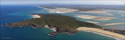 Water Park Point - Corio Bay - Yeppoon - QLD (PBH4 00 18599)